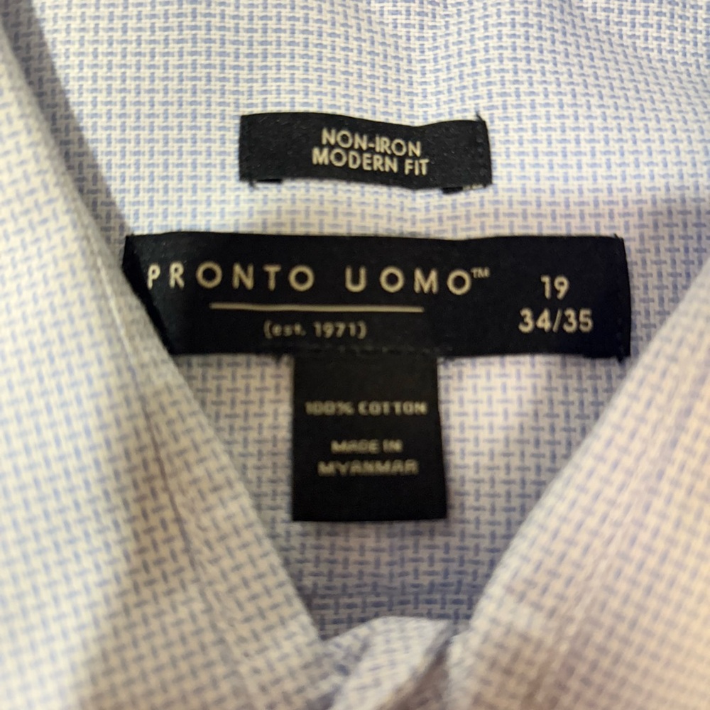 Pronto Uomo Blue Dress Shirt with Subtle Pattern